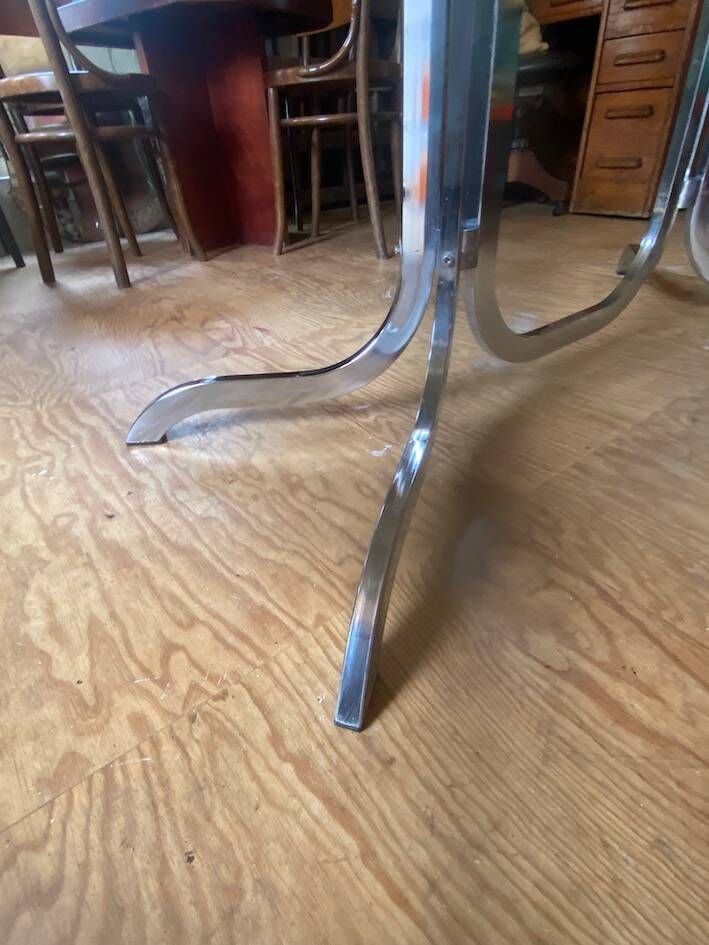 Table à manger 1970