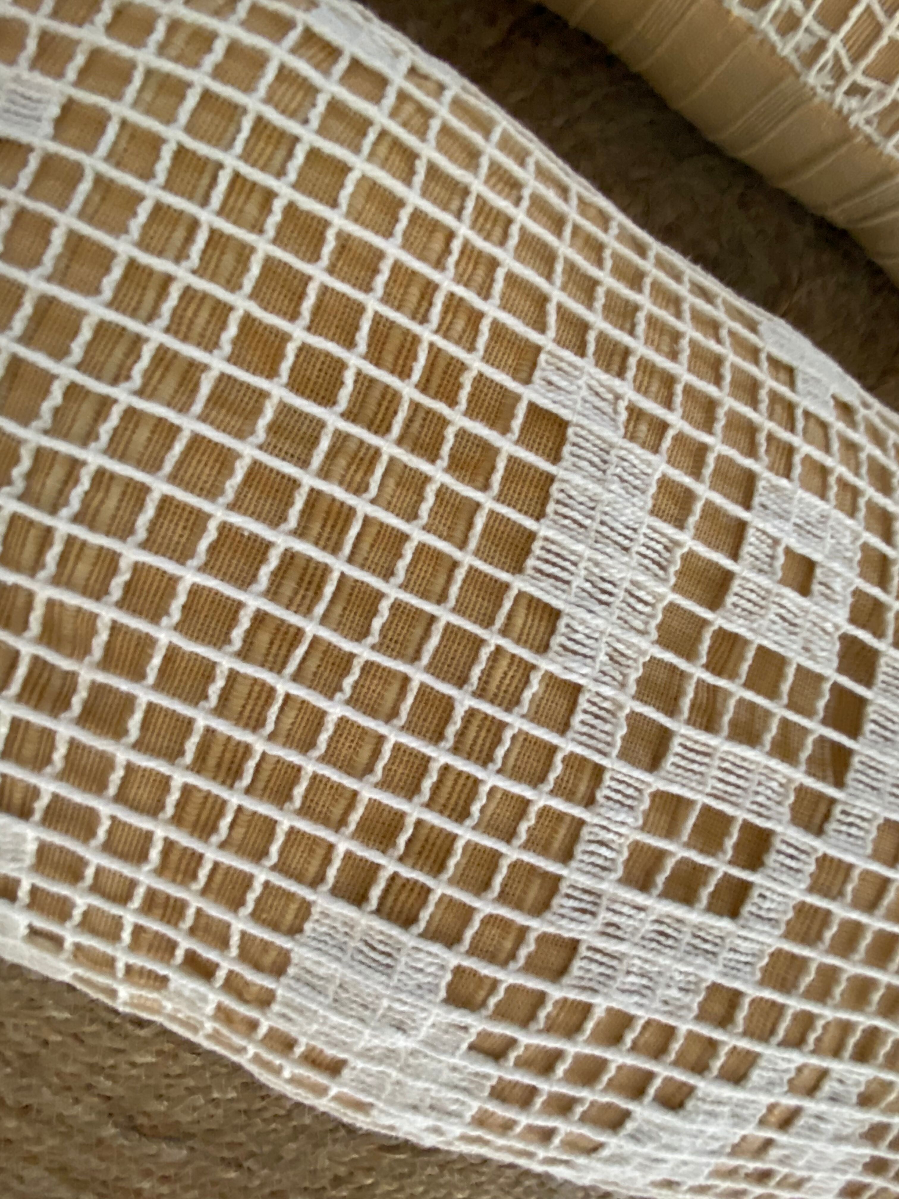 2 cushions in bohemian style