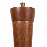 Danish teak pepper mill / crusher / 1960s / Mid-Century Modern Design