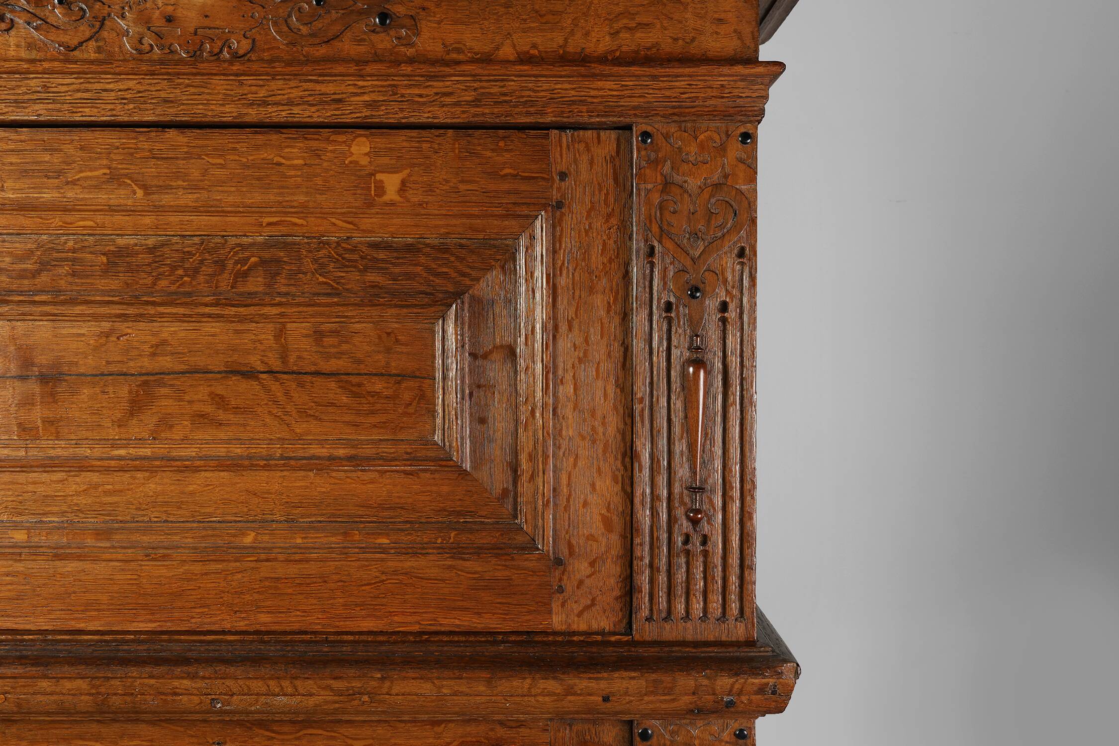 17th Century Belgian Renaissance Oak Cabinet with Concealed Lock