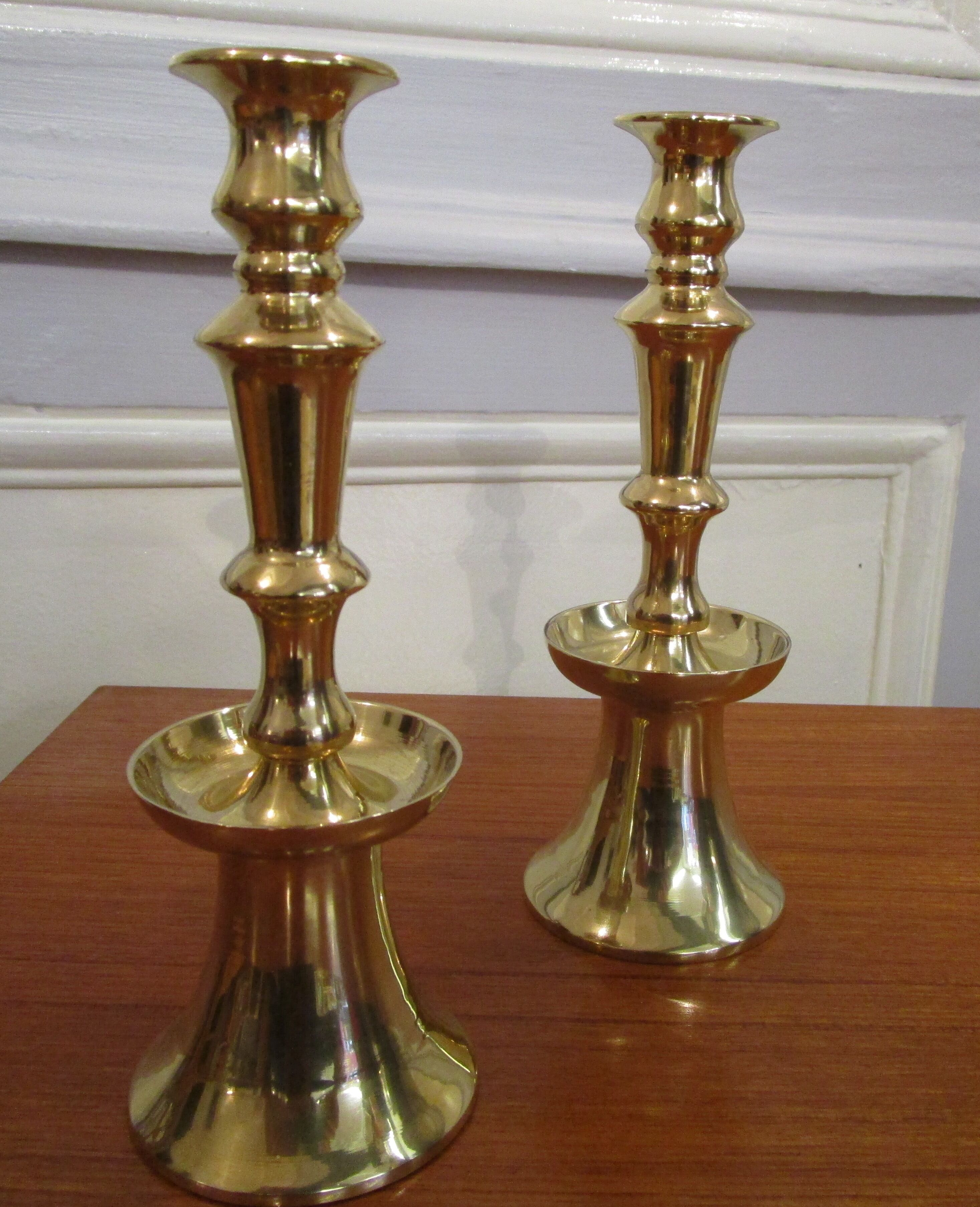 Paire de bougeoirs laiton massif vintage