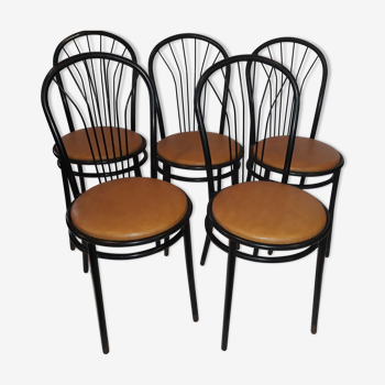 Metal bistro chairs