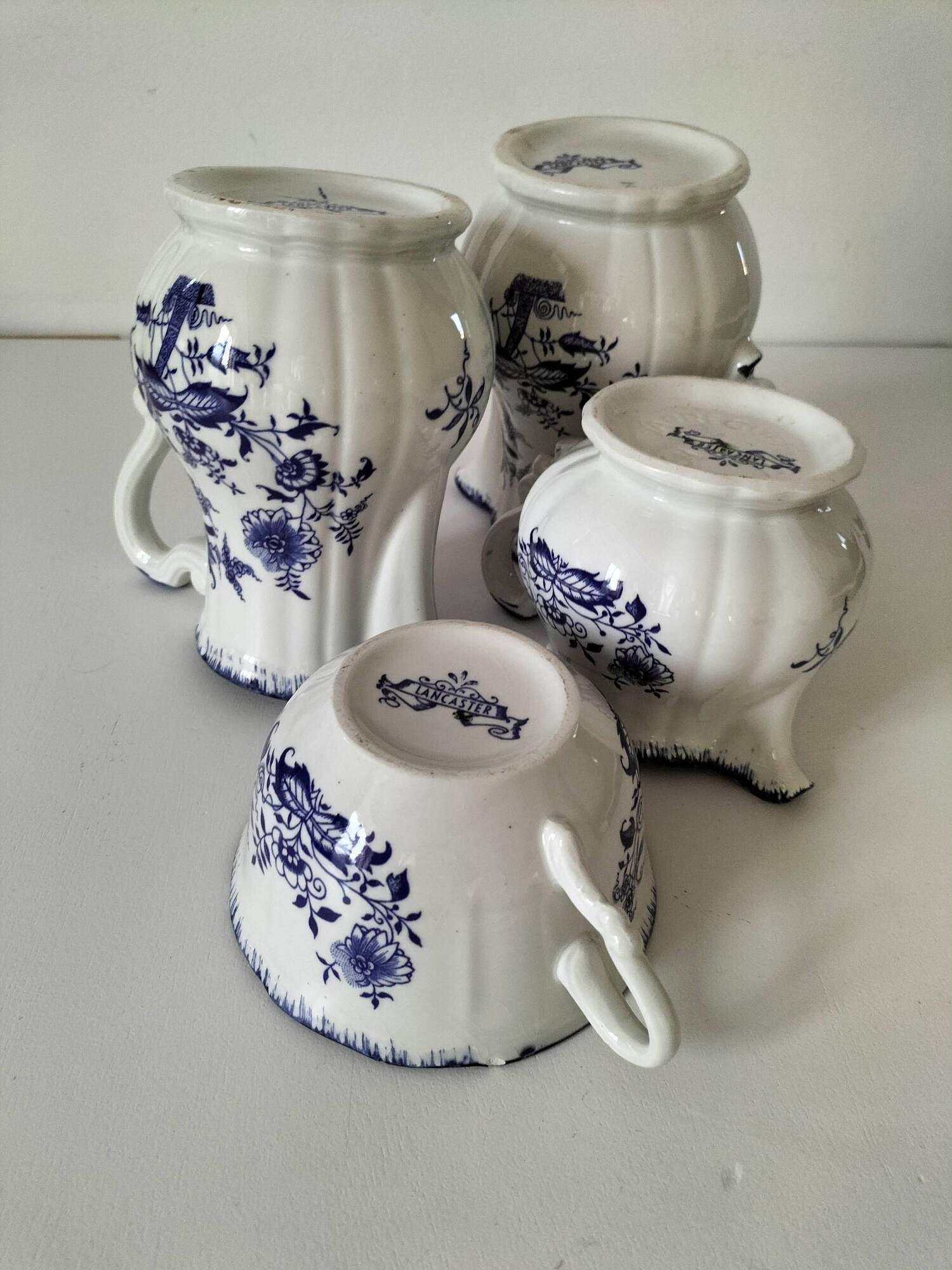 Trio of jugs and cup Sarreguemines Lancaster decoration