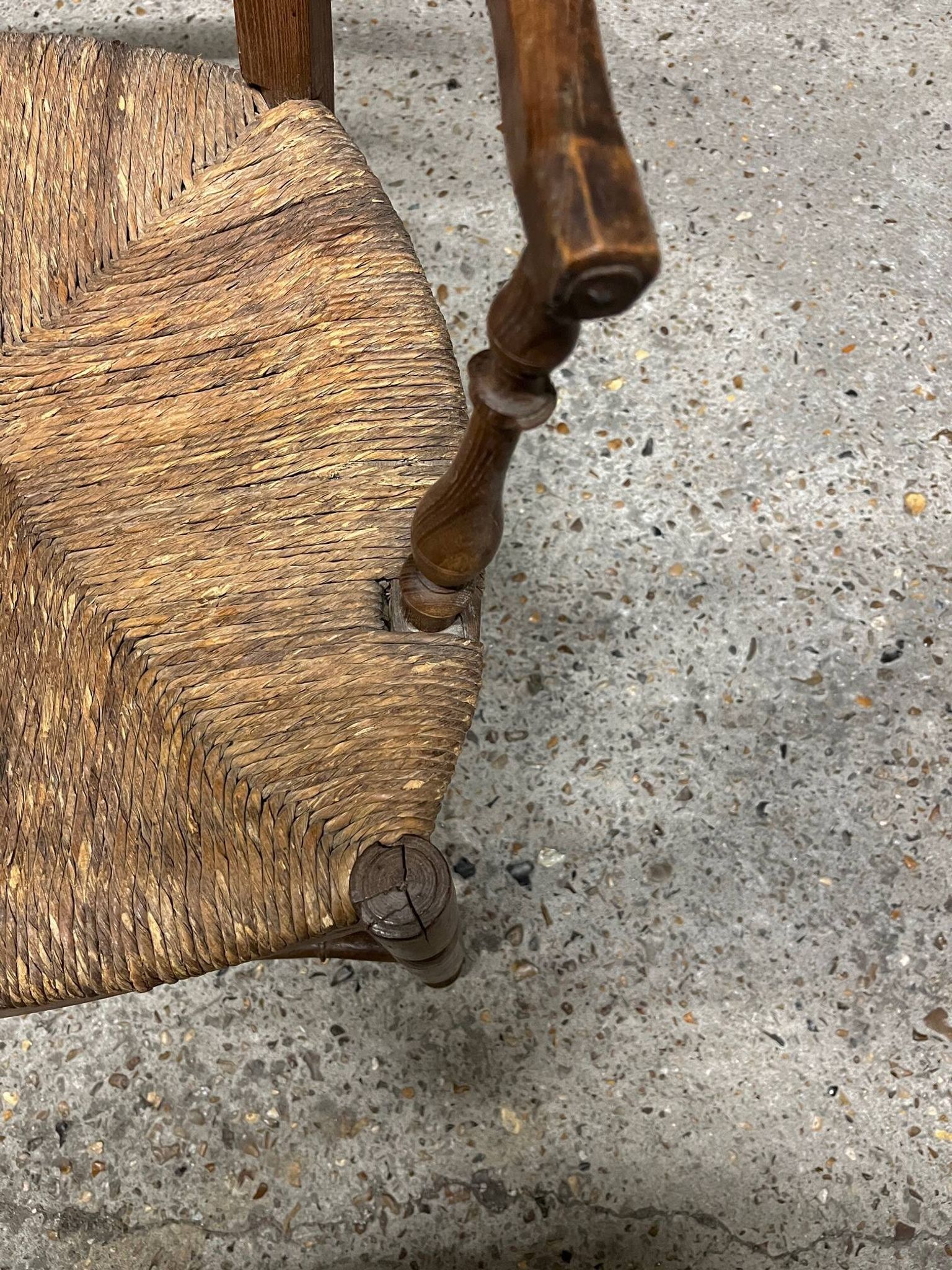 Fauteuil provençal, assise en paille