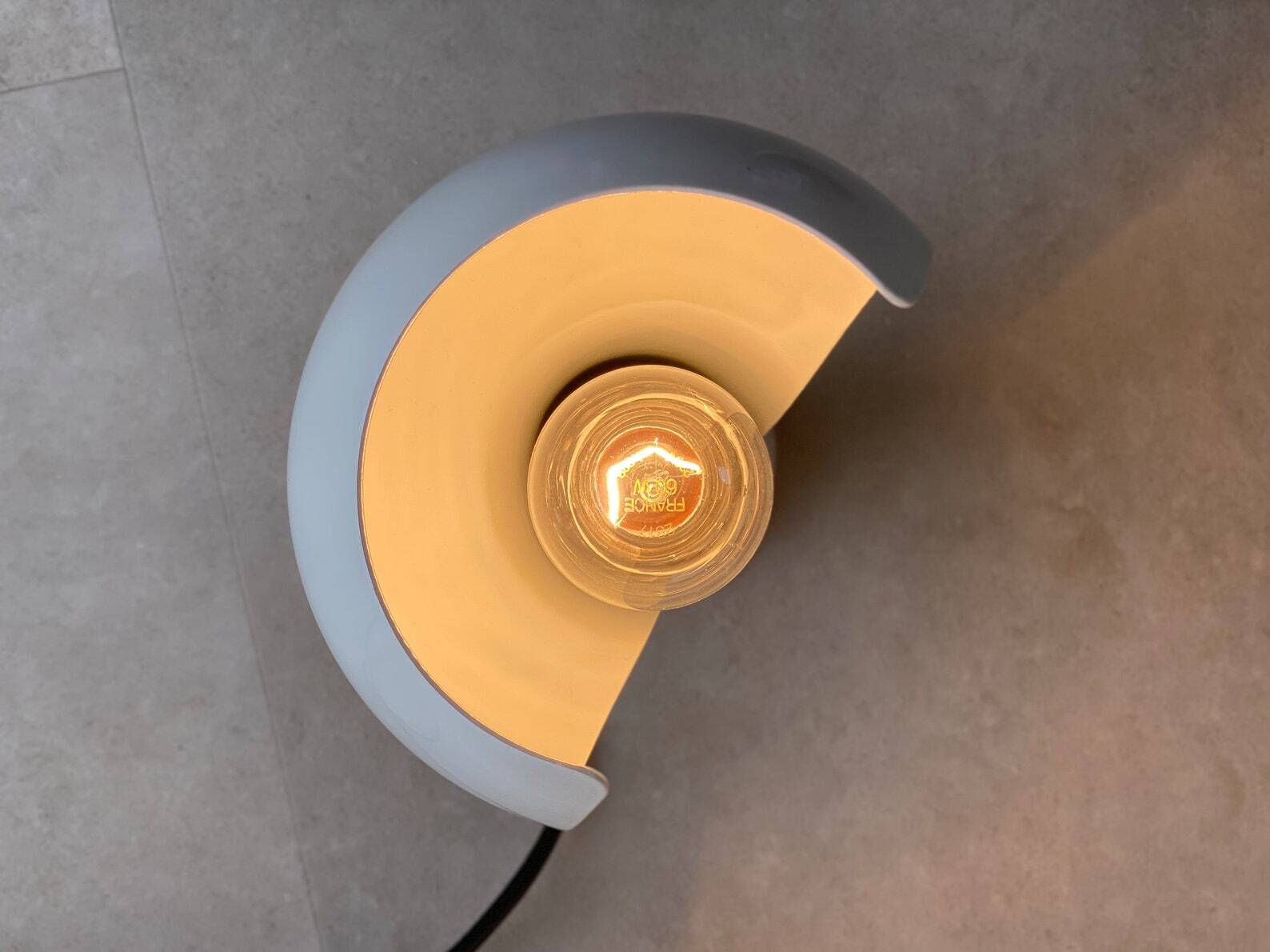 Vintage white metal O'luce table lamp Flash by Joe Colombo - Italian Design