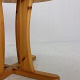 Round Solid Pinewood Dinning Table, 1970's Denmark