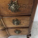 Louis XV commode with three drawers in solid walnut, 18th century