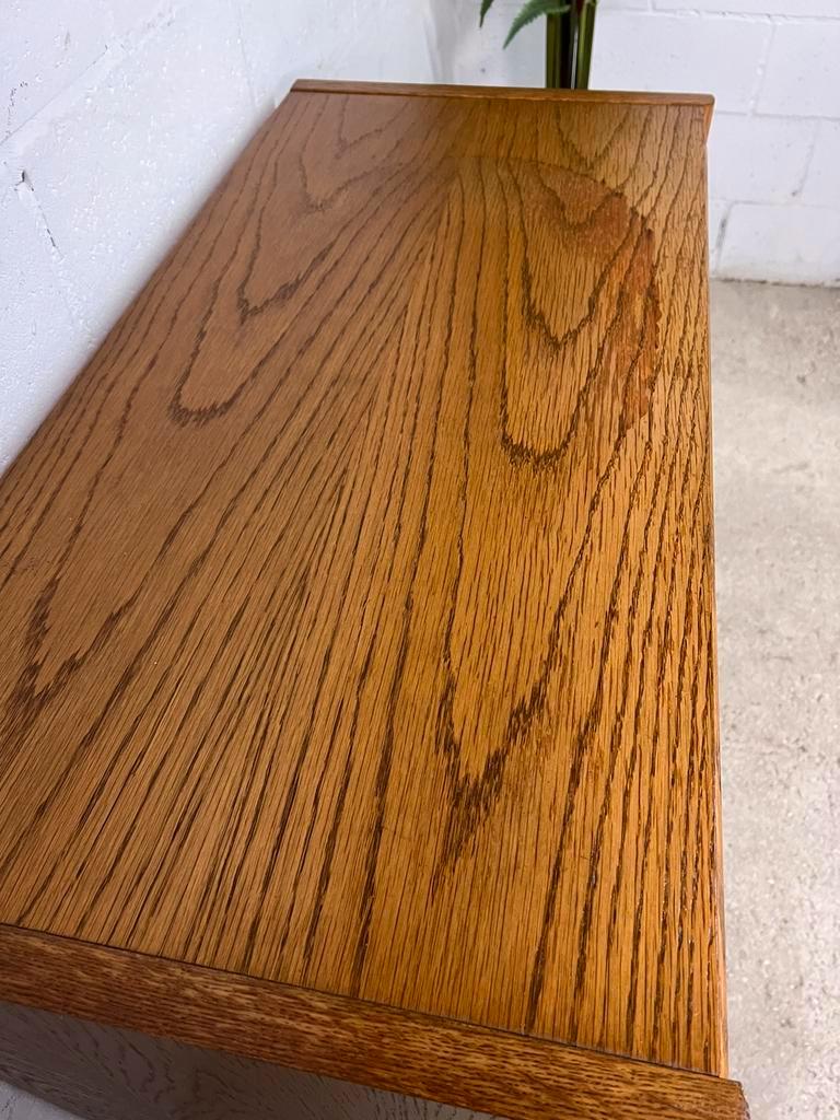 Vintage wooden chest of drawers