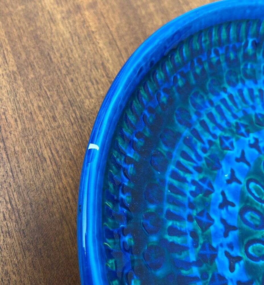 Large wall plate Rimini Blu Italian mid-century by Aldo Londi for Bitossi, 1960s.