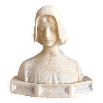 Bust of a young woman in alabaster, Angiolo Malavolti, early 20th century.