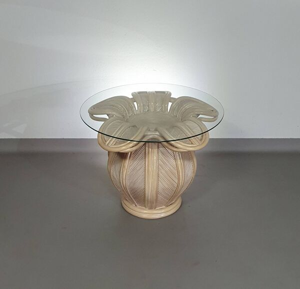 Table d'appoint en roseau fendu / roseau crayon / rotin / bambou en forme de cloche.