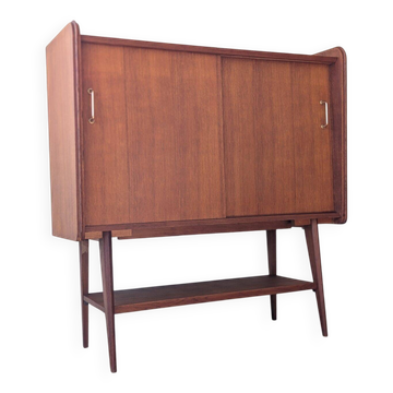 Oak furniture SAM from the 1950s.