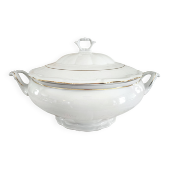 Porcelain soup tureen, white manufacture with double gold line, hand-painted.