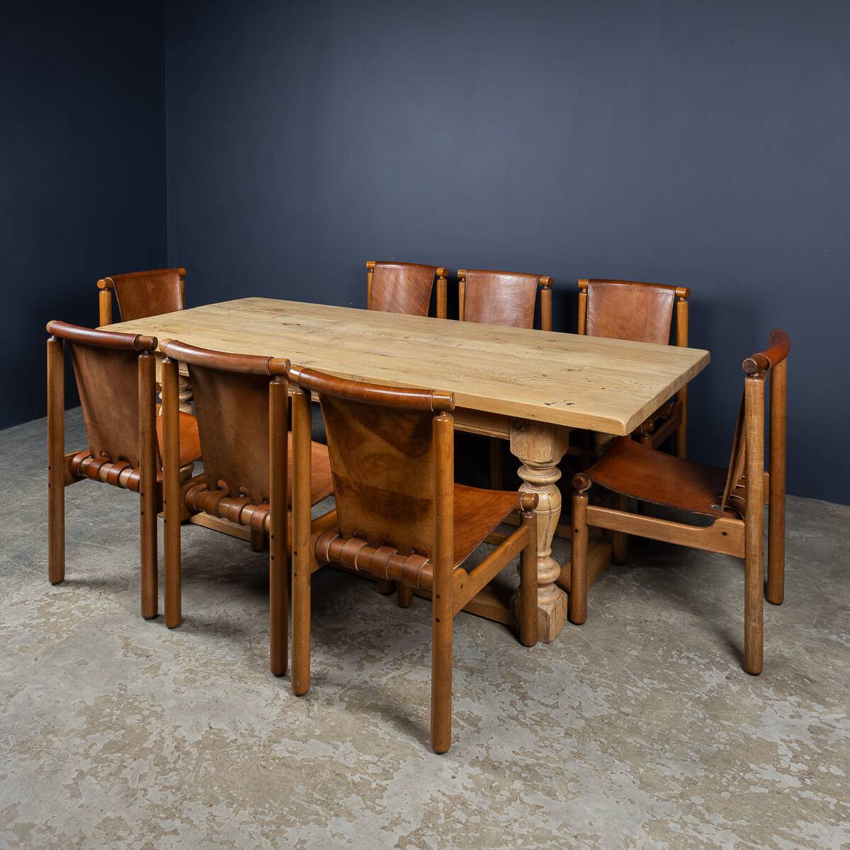 A SUPERB 20thC SET OF EIGHT ILMARI TAPIOVAARA LEATHER DINING CHAIRS c.1950