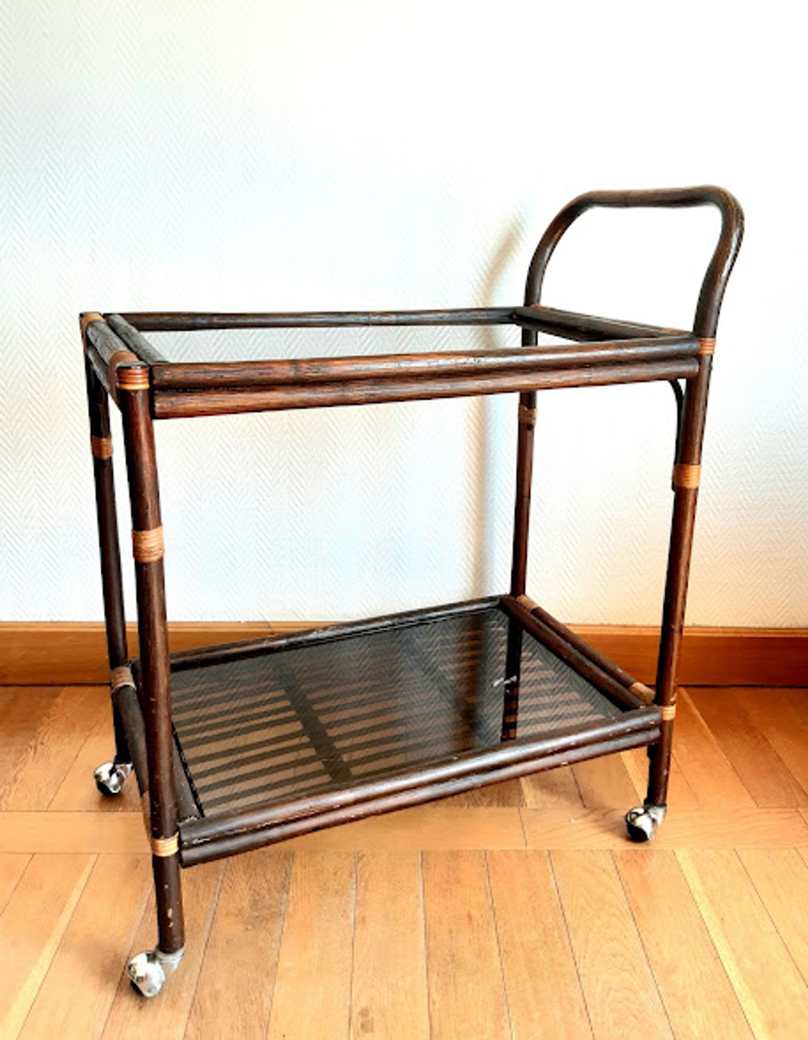 Rattan and smoked glass rolling service