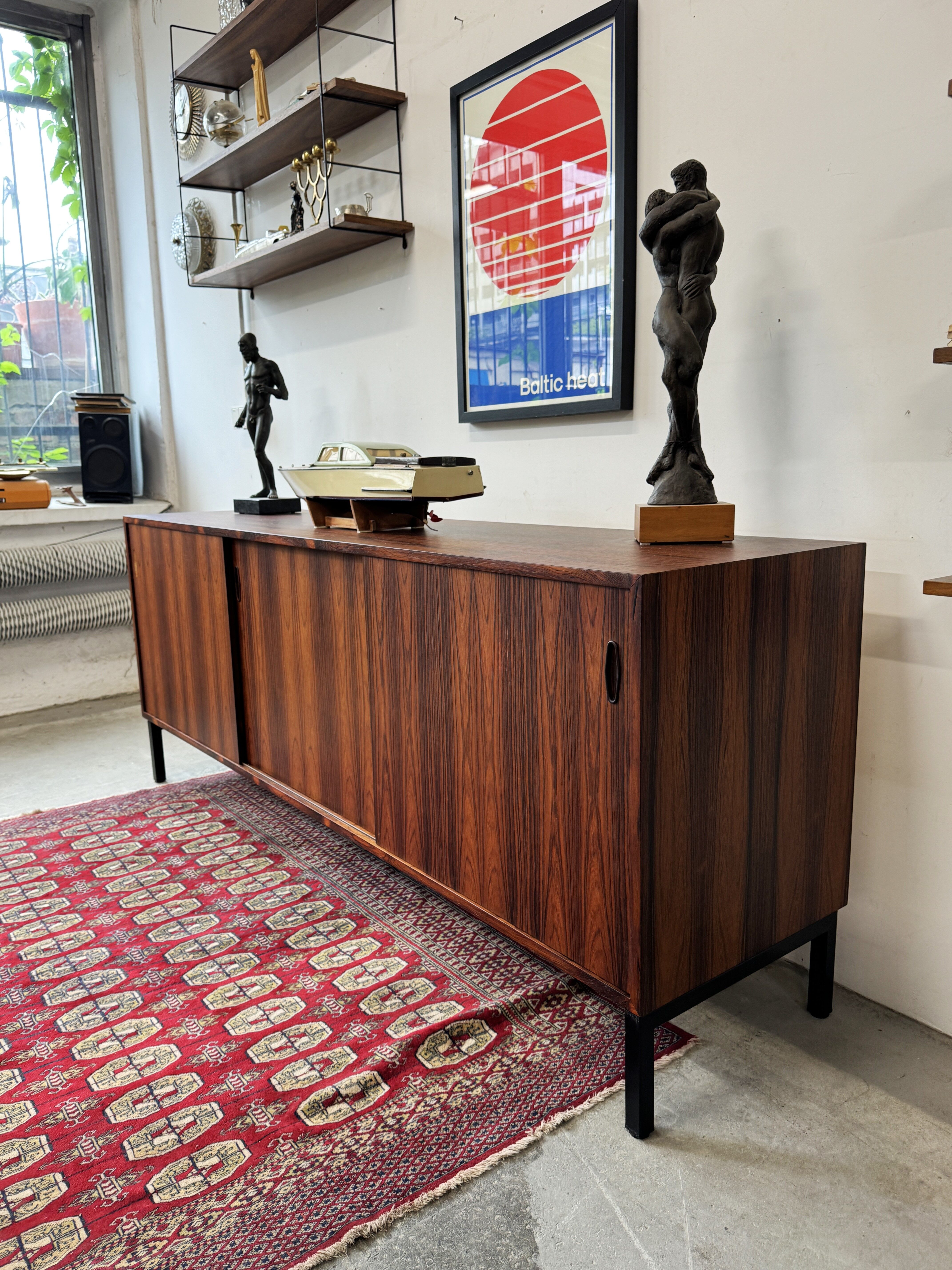 Lowboard Rosewood Chest of Drawers, Denmark 1960s/1970s, mid-c, vntg