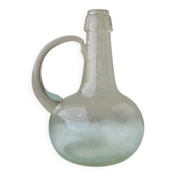 Carafe en verre bullé