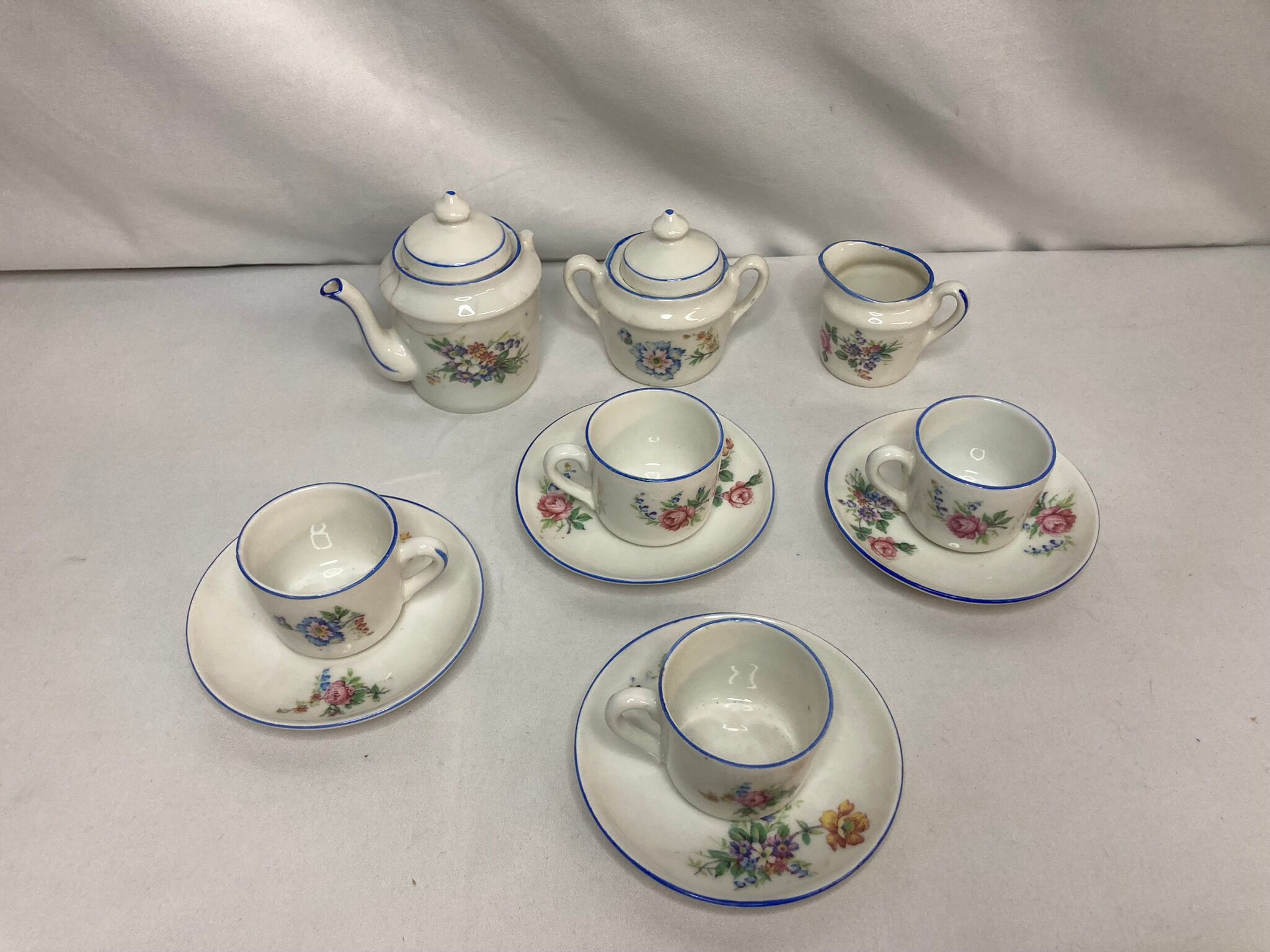 Antique toy porcelain dinette 1960s