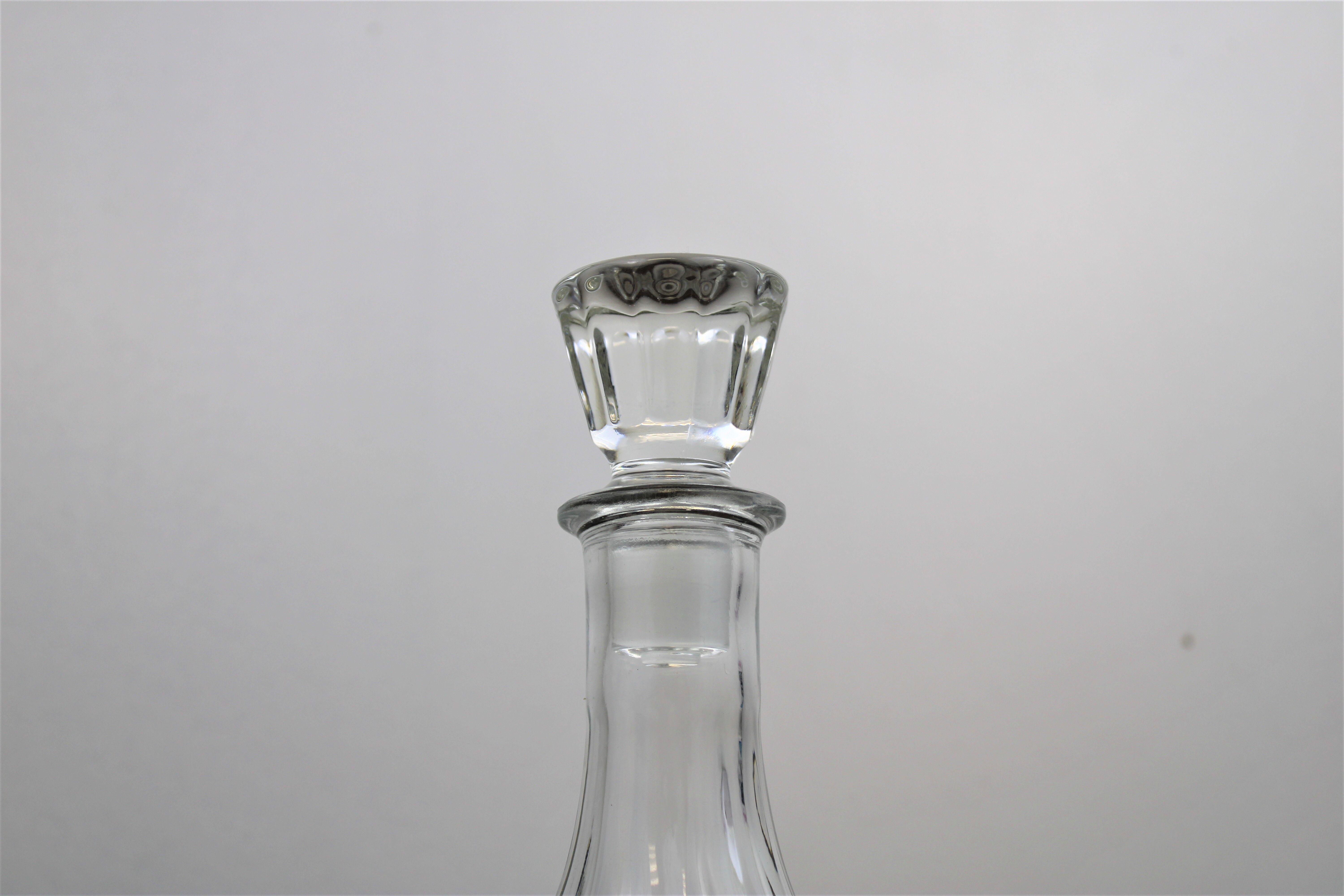 Glass decanter