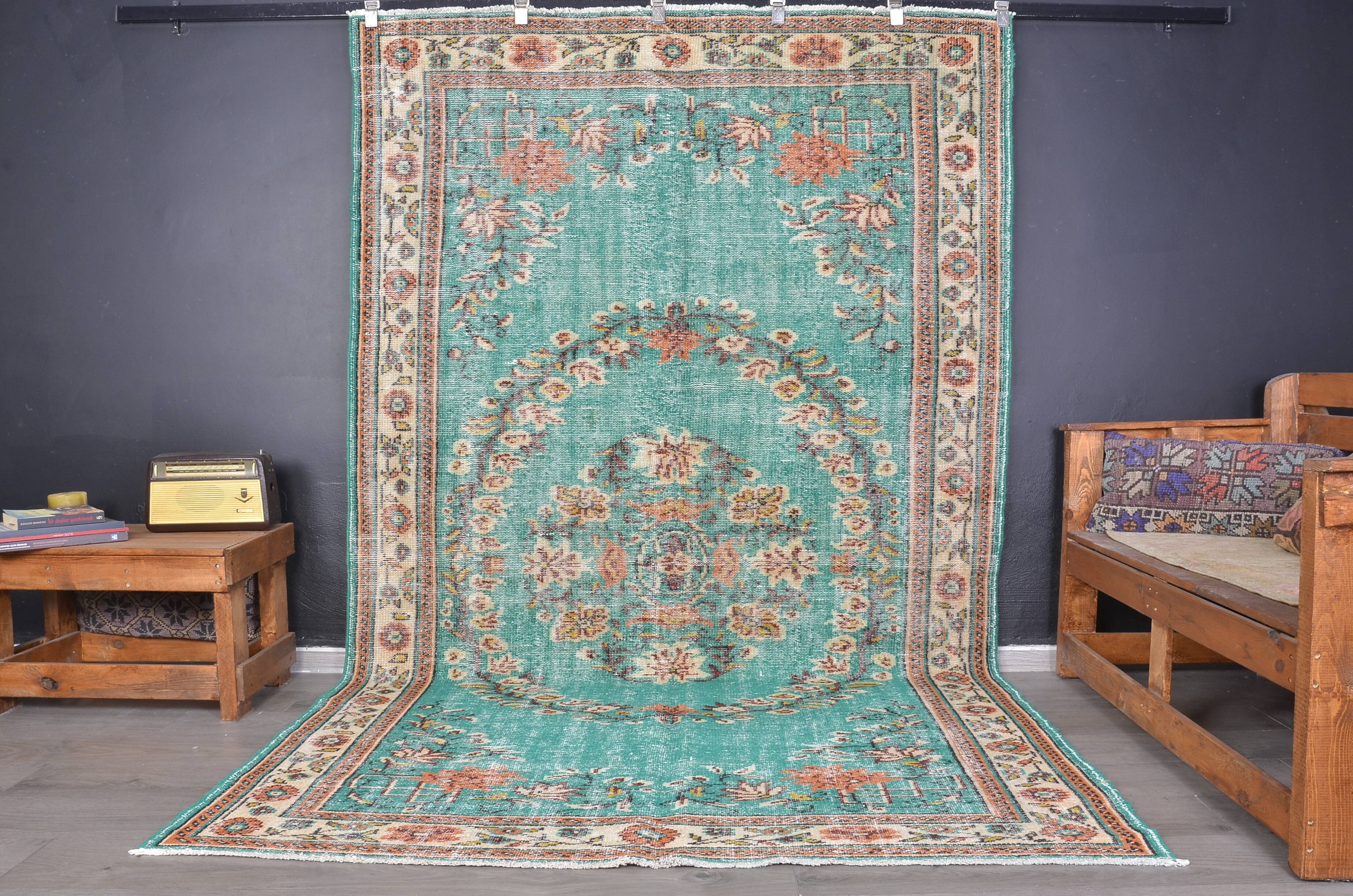 Antique Vintage Area Carpet sku c 202