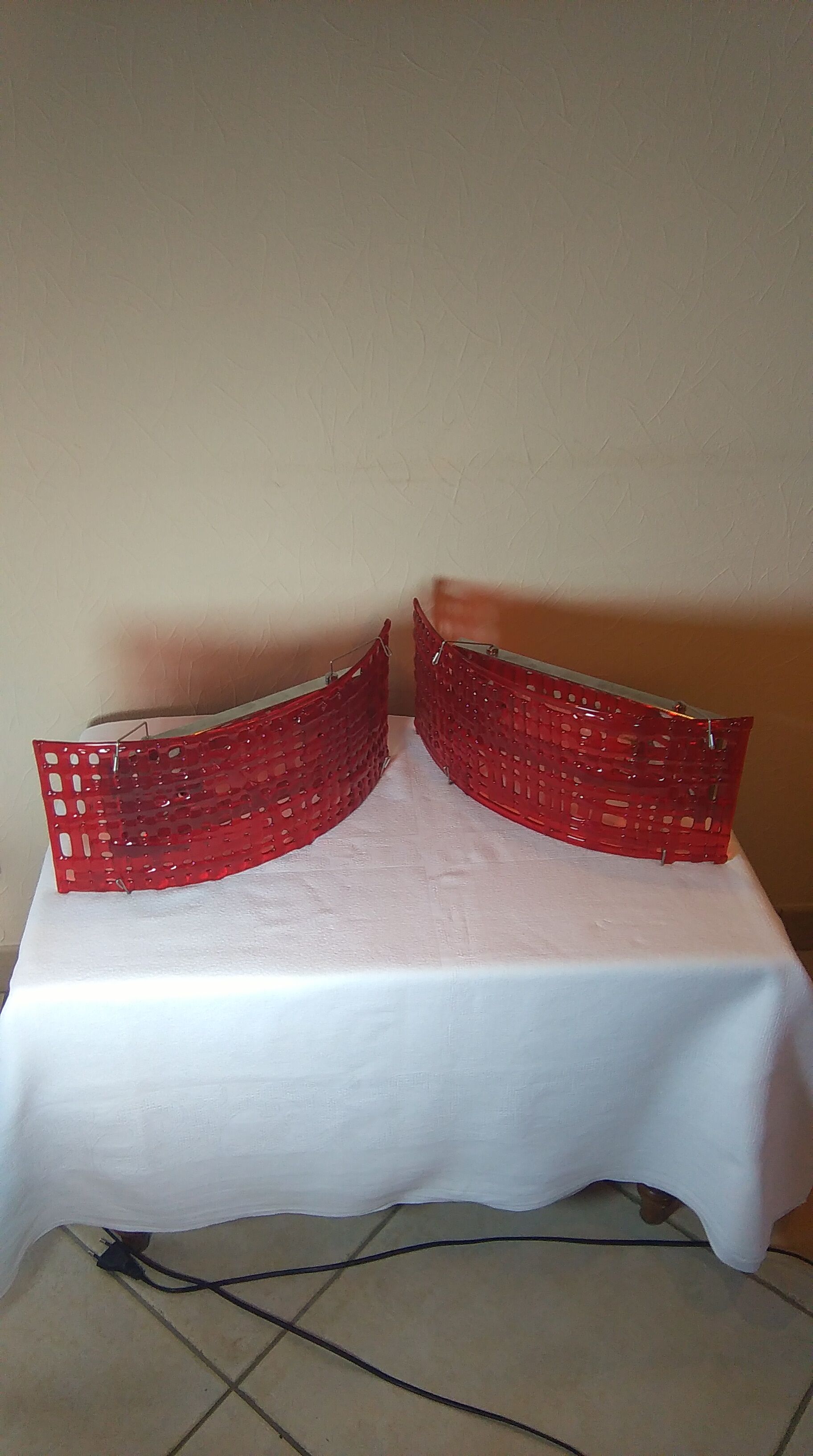 Pair of Italian sconces, 80s
