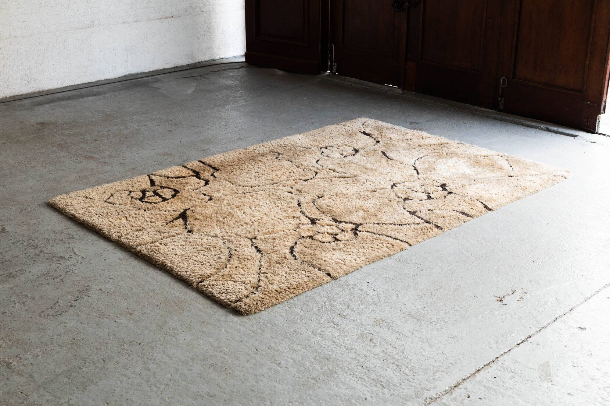 Tapis en laine réalisé par Ewald Kröner pour le château de Hackhausen, Allemagne, années 1970.