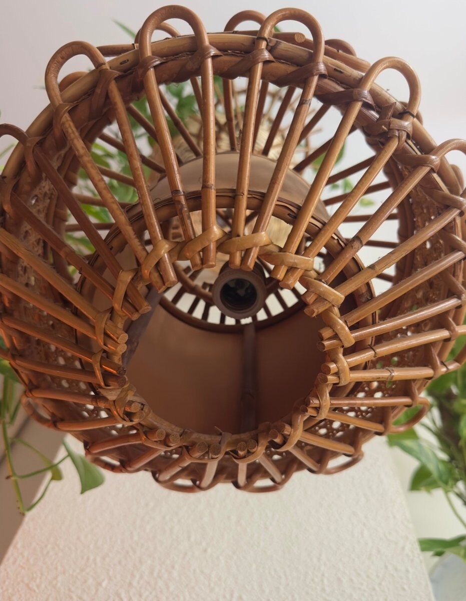 Suspended lamp in bamboo and rattan with chinoiserie details by Louis Sognot, 1950.