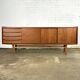 Buffet vintage du milieu du siècle