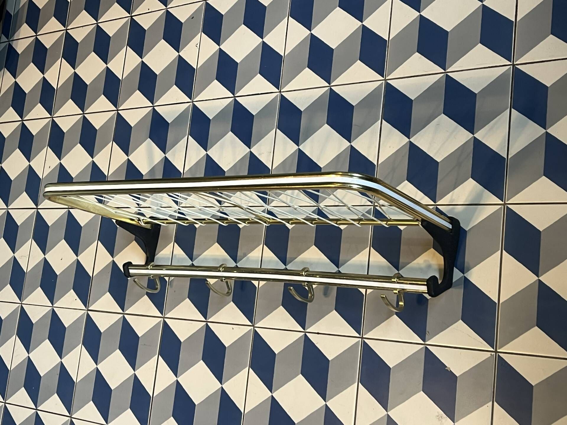 Coat rack style train luggage rack L=60cm