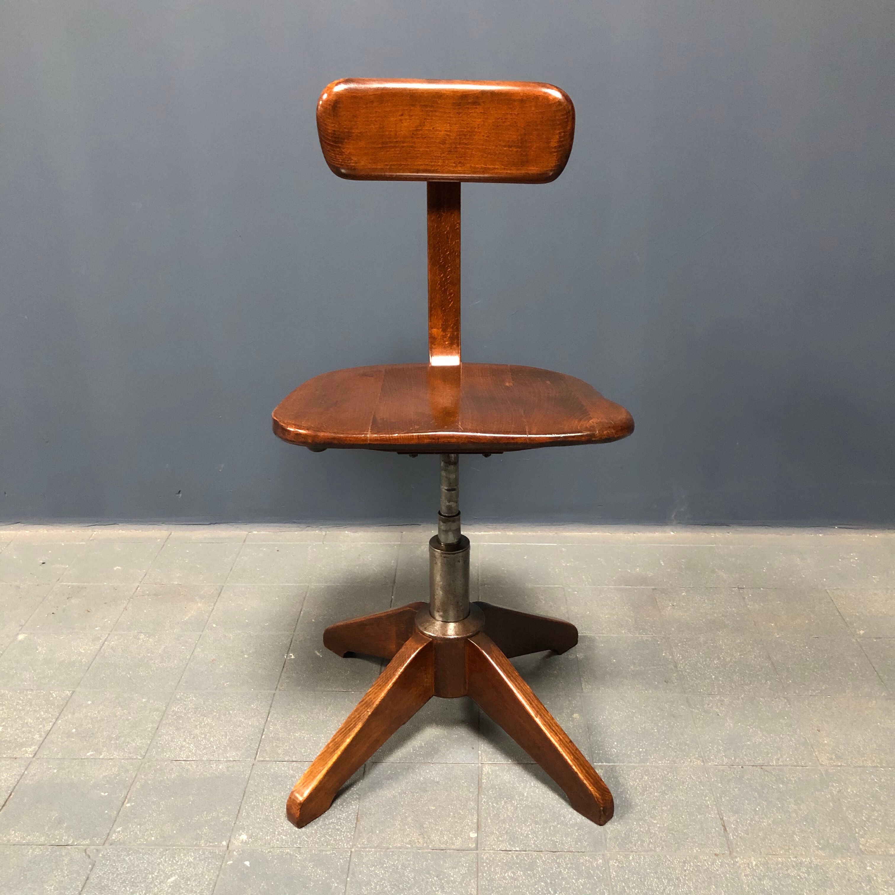 Brown beech wooden Albert Stoll atelier or desk chair from the 1920s