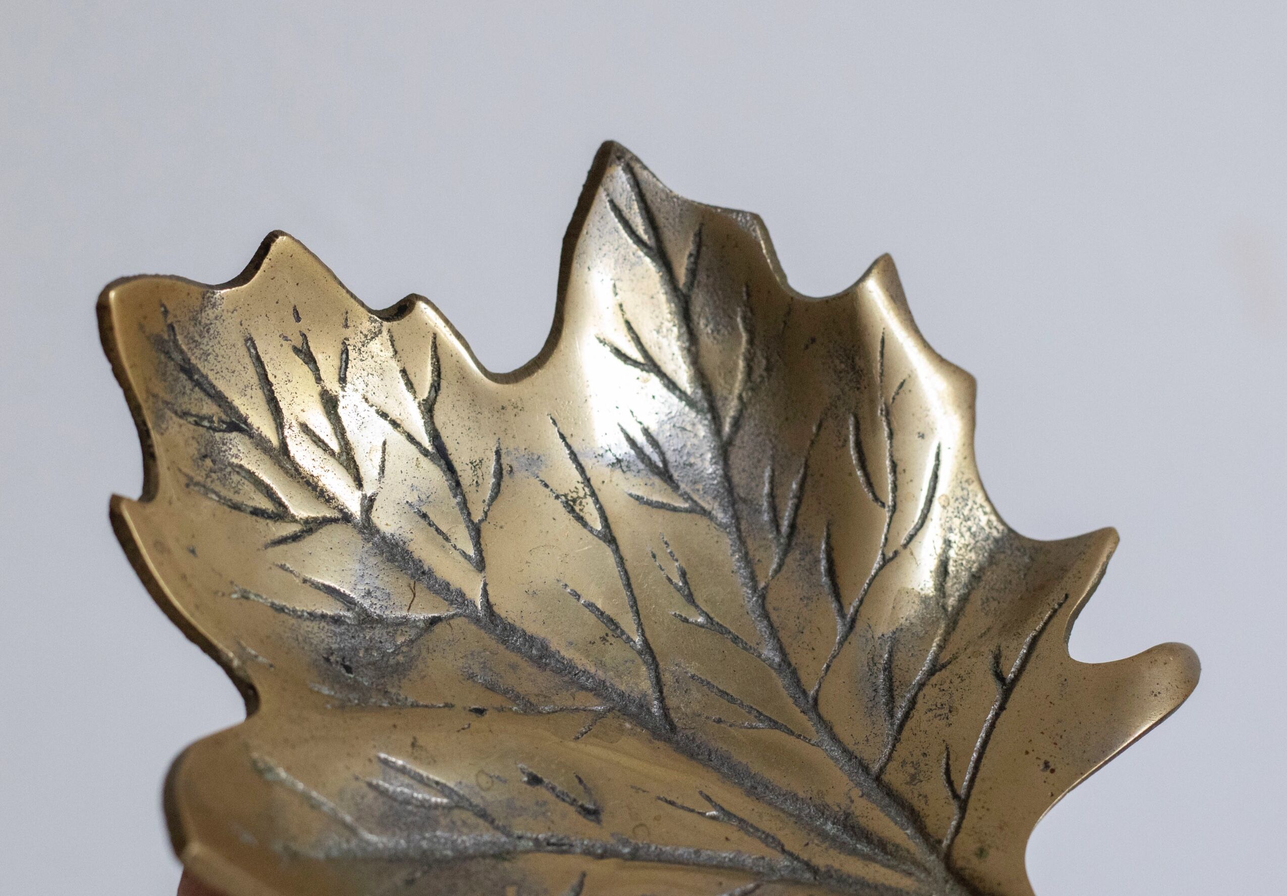 Trinket bowl vintage brass leaf