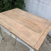 Table, bureau extensible