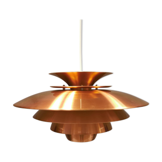 Hanging lamp designed by the Danish designer Kurt Wiborg, manufactured by the Jeka company.