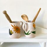 3 chops in cracked ceramic flowers