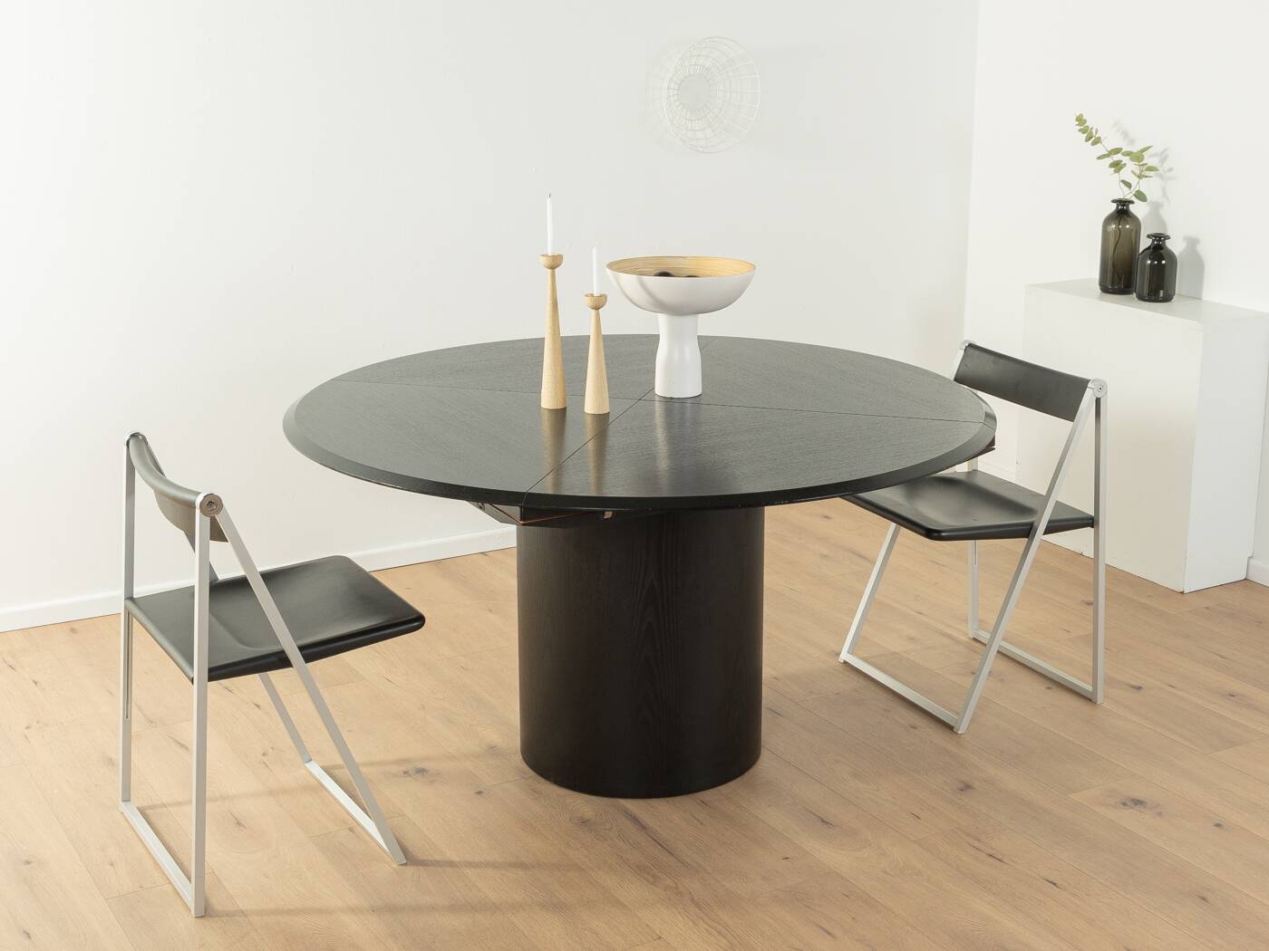 Quadrondo dining table, Erwin Nagel for Rosenthal