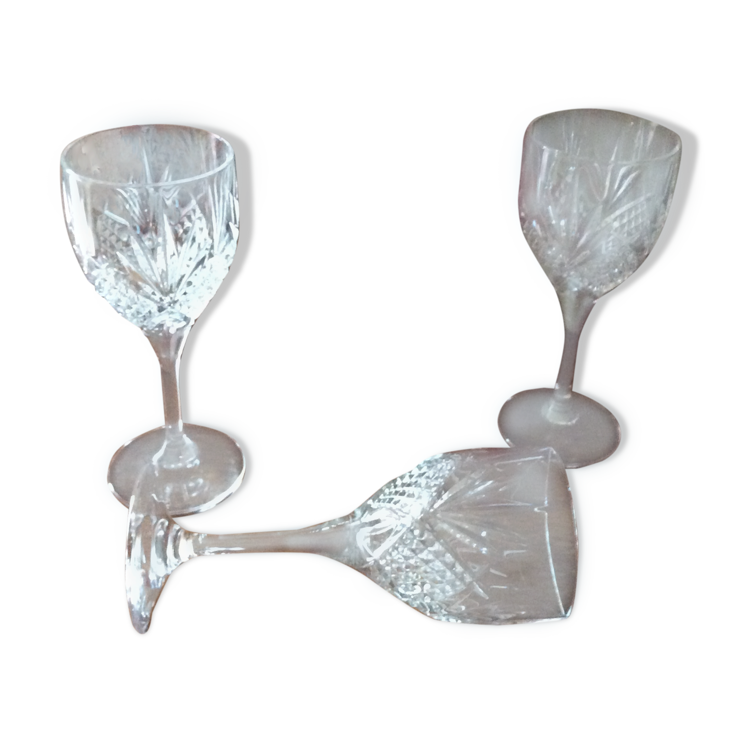 3 verres à pied en cristal de France