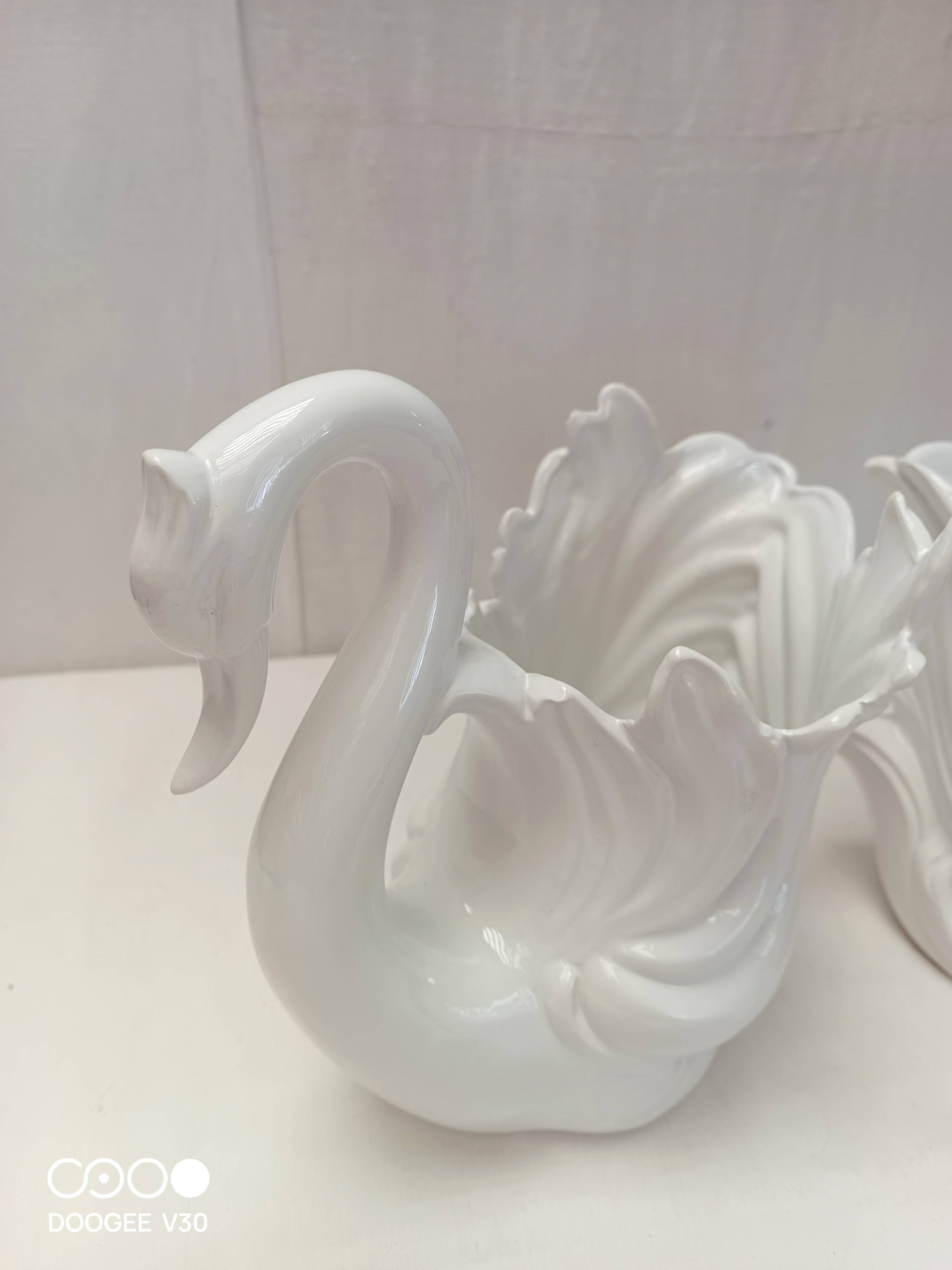Swan pot holder pair porcelain ceramic vase decoration