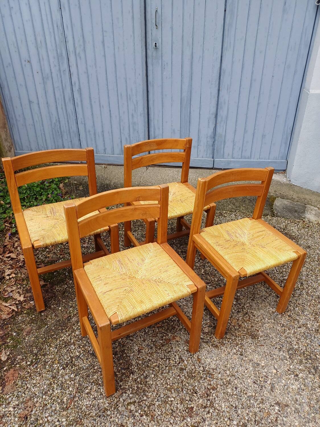 Set of 4 vintage Regain chairs