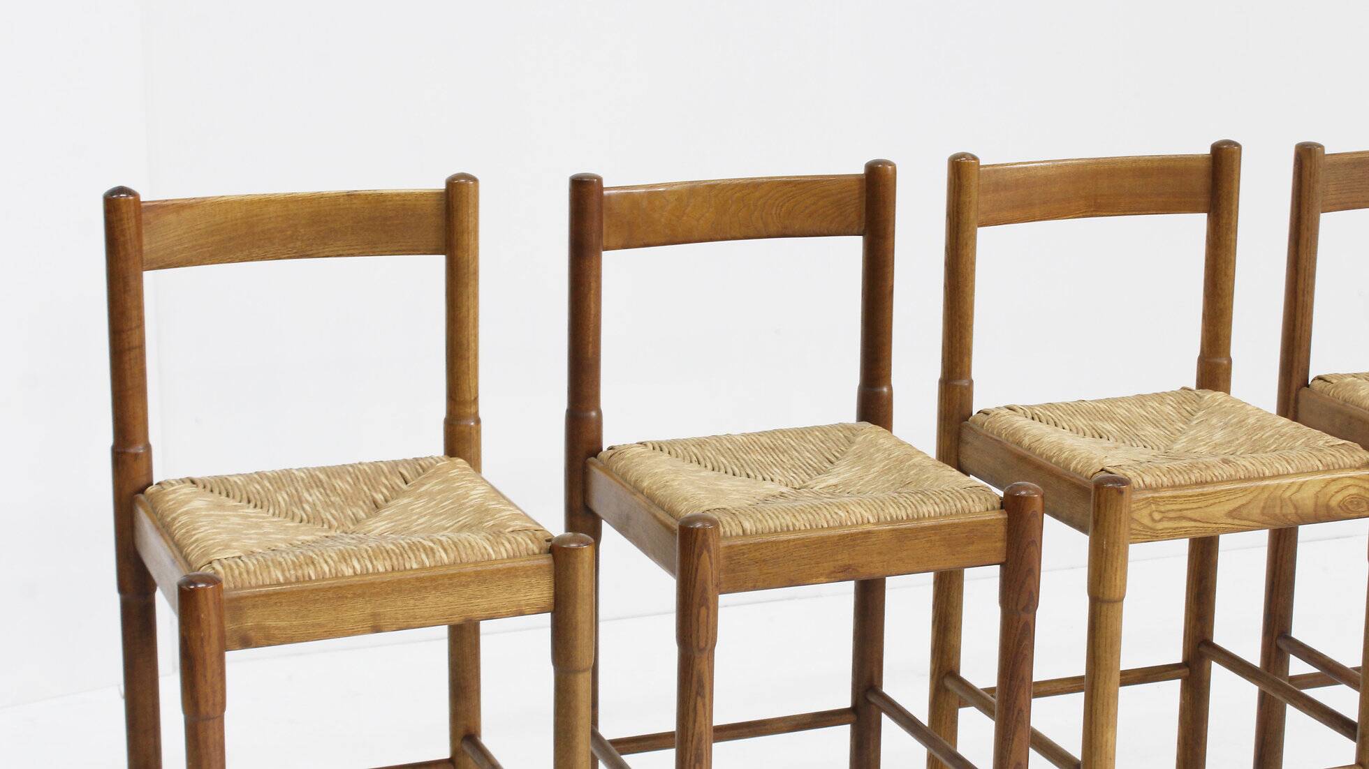 Ensemble de tabourets de bar vintage Vico Magistretti en frêne et paille, Italie