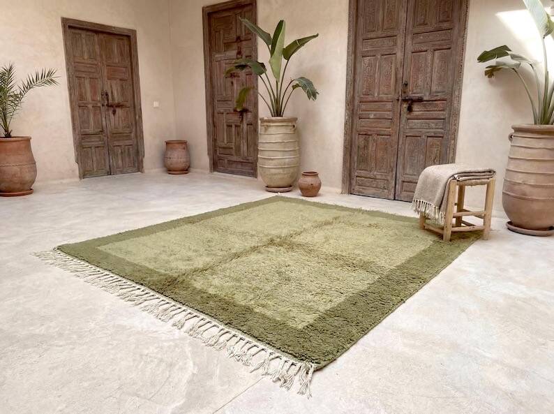 Authentic handmade Beni Ourain Berber rug 150/250 cm