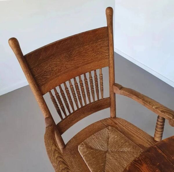 Chaises Belle Epoque uniques (chaises shaker)