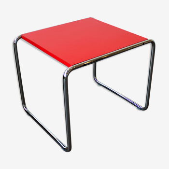 Knoll side table, Laccio model by Marcel Breuer