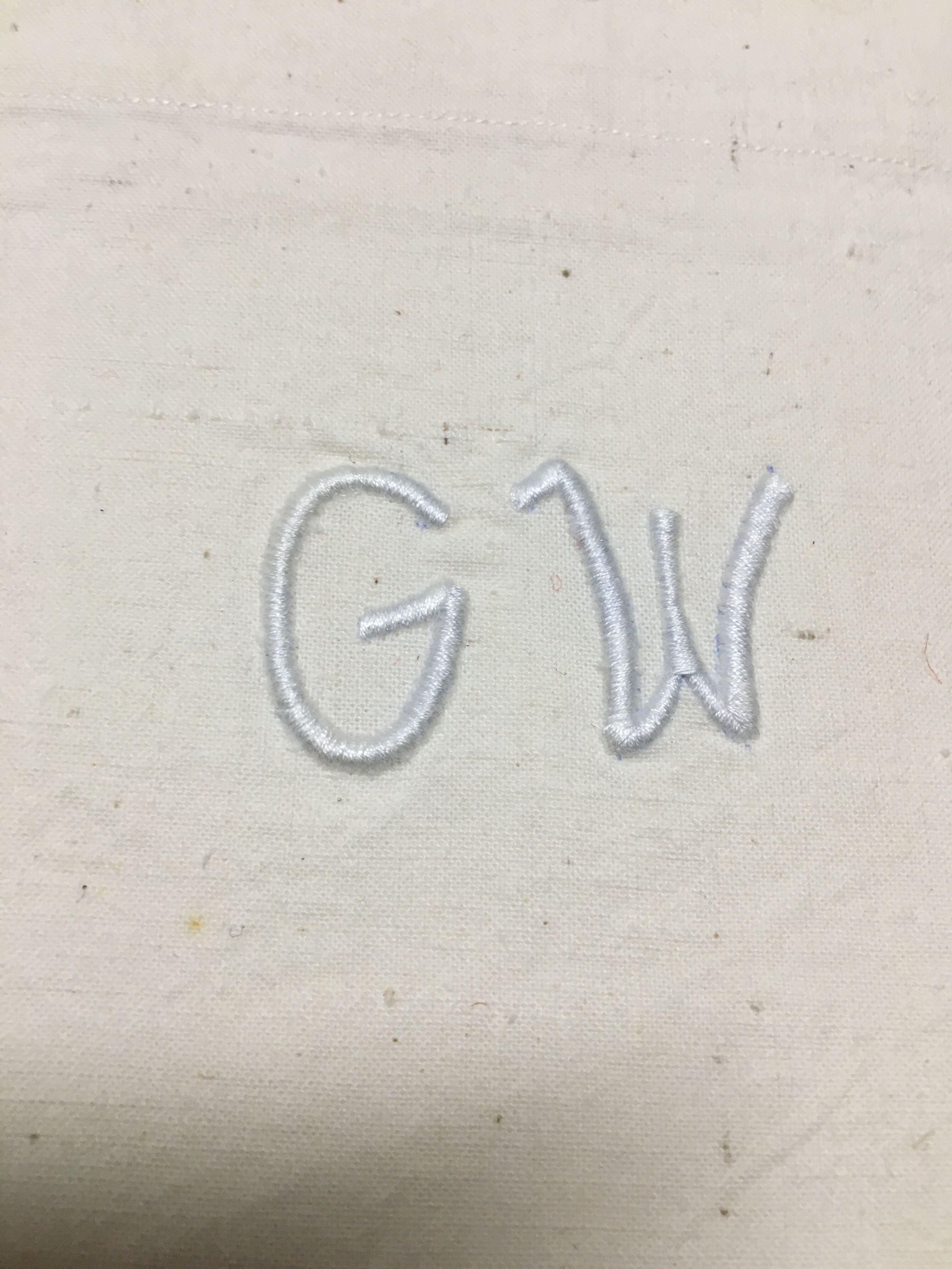 Set of 10 old sheets embroidered in linen or cotton