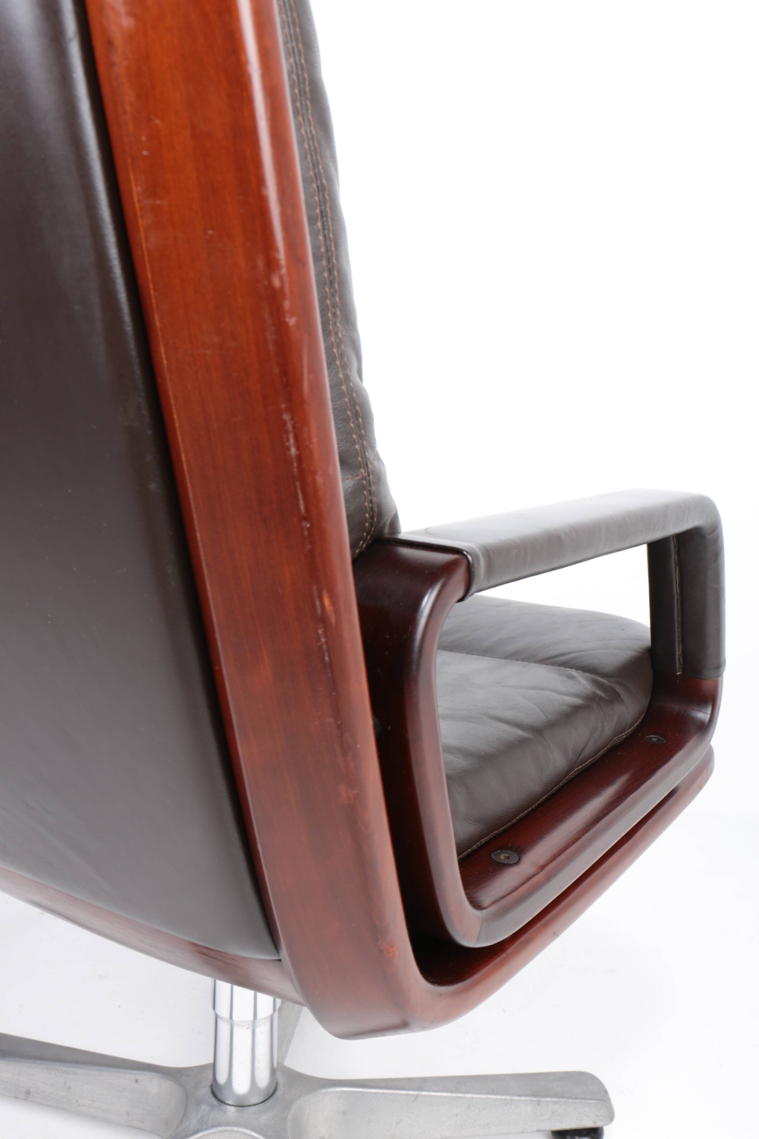 Pair of leather visitor armchairs by Eugen Schmidt