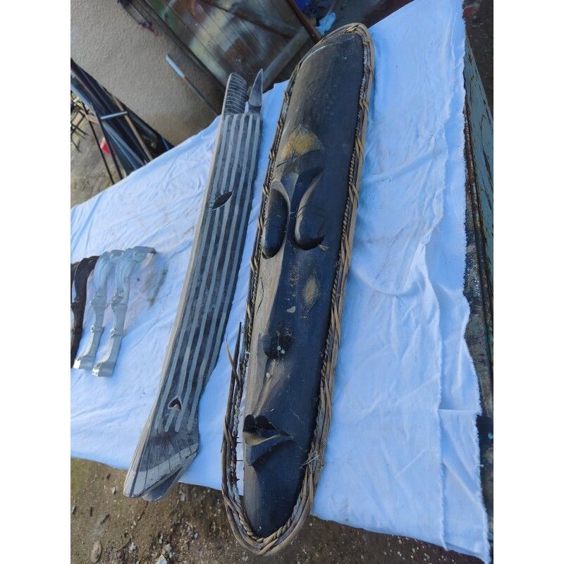 2 wooden masks Africa