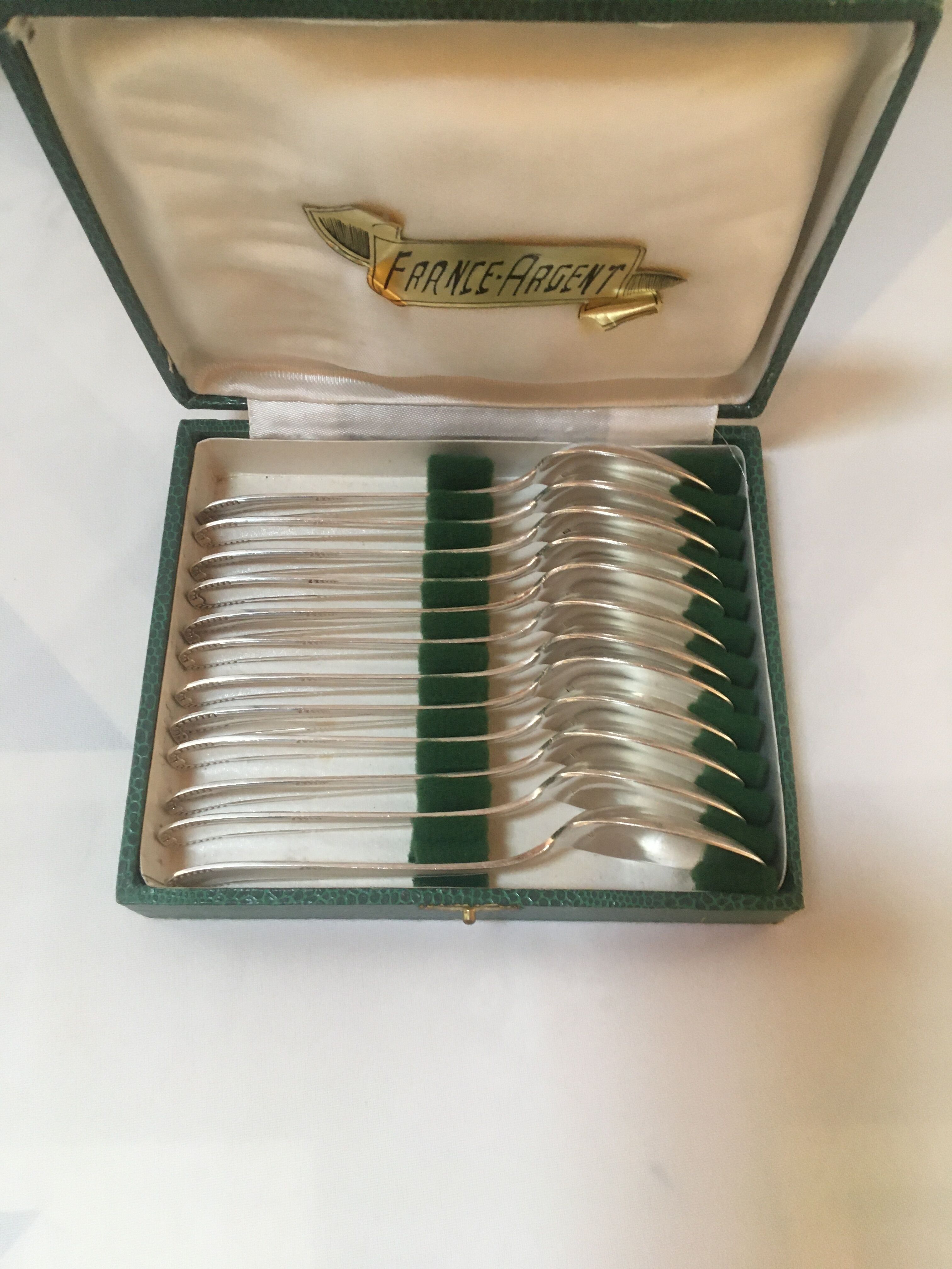 12 teaspoons Cailor Bayard