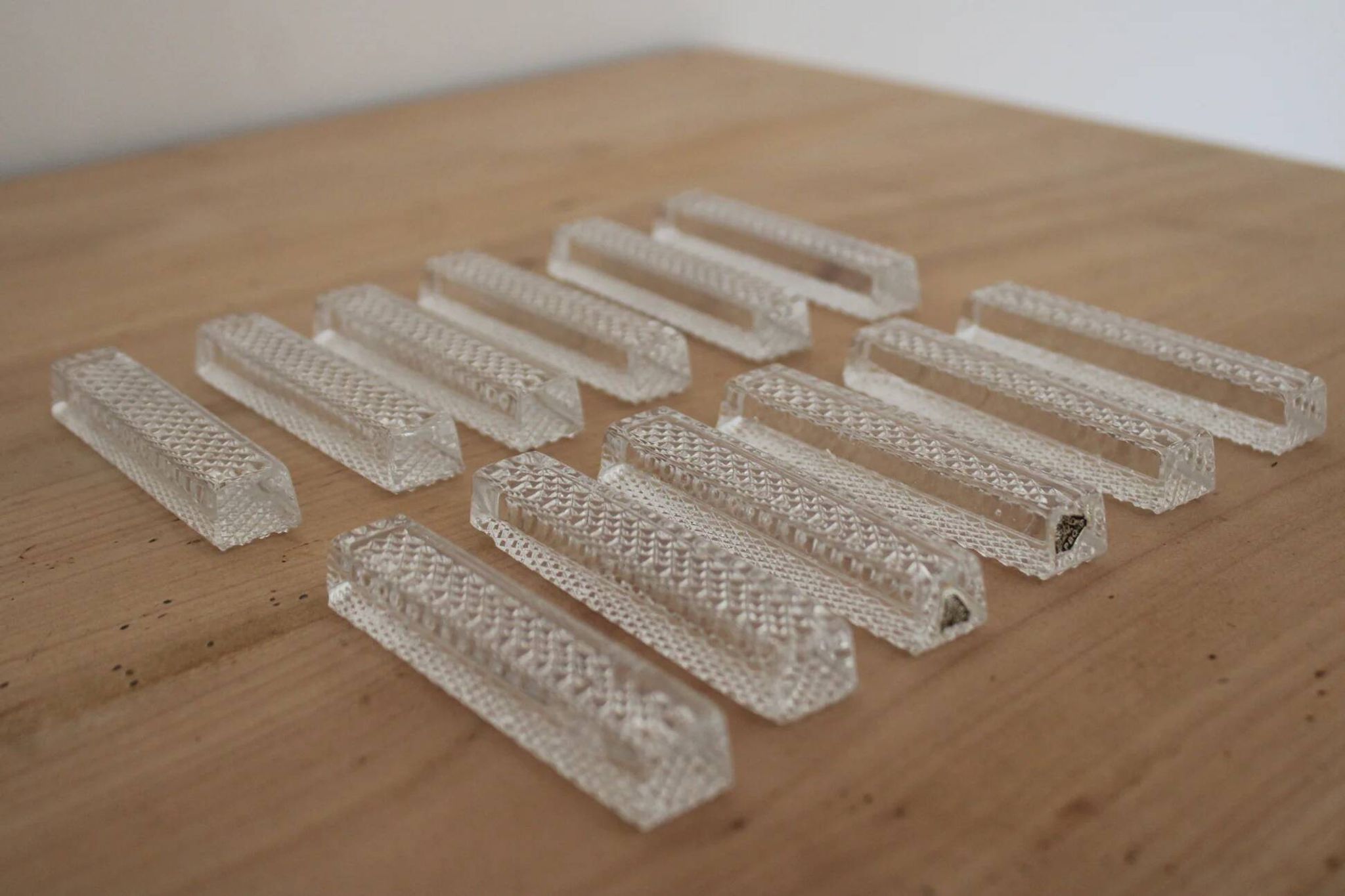 Set of 12 vintage cut lead crystal knife rests – Antique box
