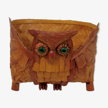 Vintage owl pot cache