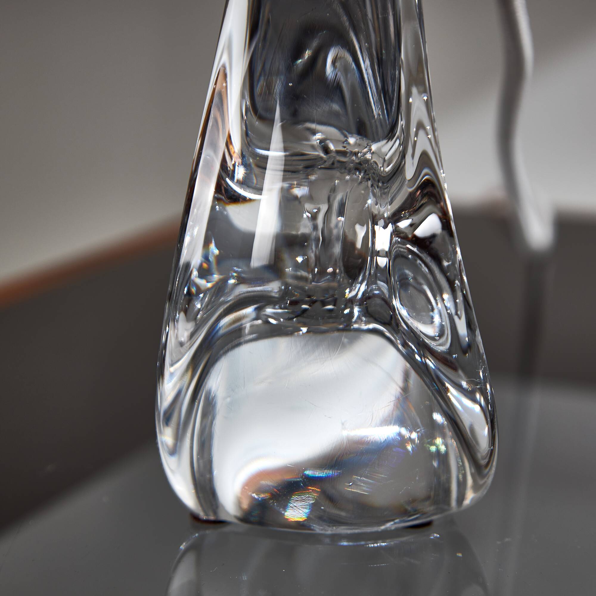 French crystal table lamp by daum (mk10261)