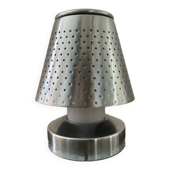 Lampe design en inox perforé